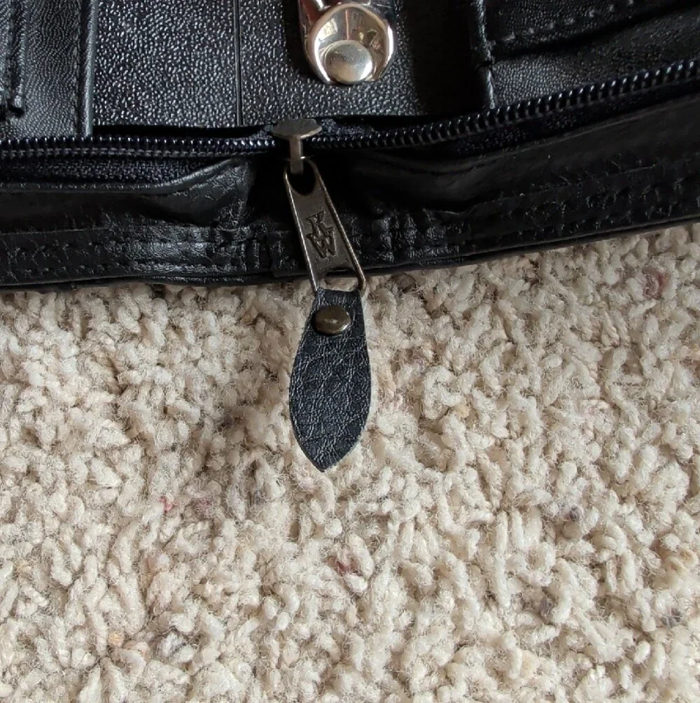 Black Leather Zip Portfolio - Unbranded